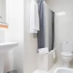 La Costa בית הארחה 3*